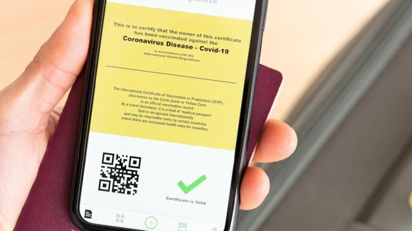 Πανηγυρισμοί στην ΕΕ για το «ηλεκτρονικό φακέλωμα» του ψηφιακού πιστοποιητικού: «Ξέραμε πού ήταν οι ταξιδιώτες»