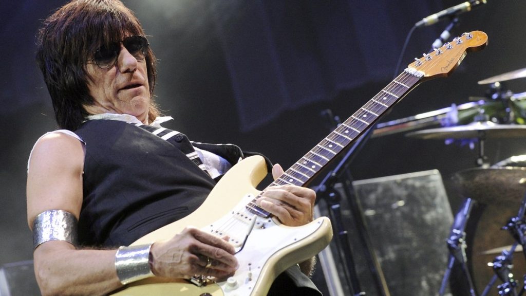 Τζεφ Μπεκ: Πέθανε σε ηλικία 78 ετών ο θρυλικός Βρετανός ροκ κιθαρίστας
