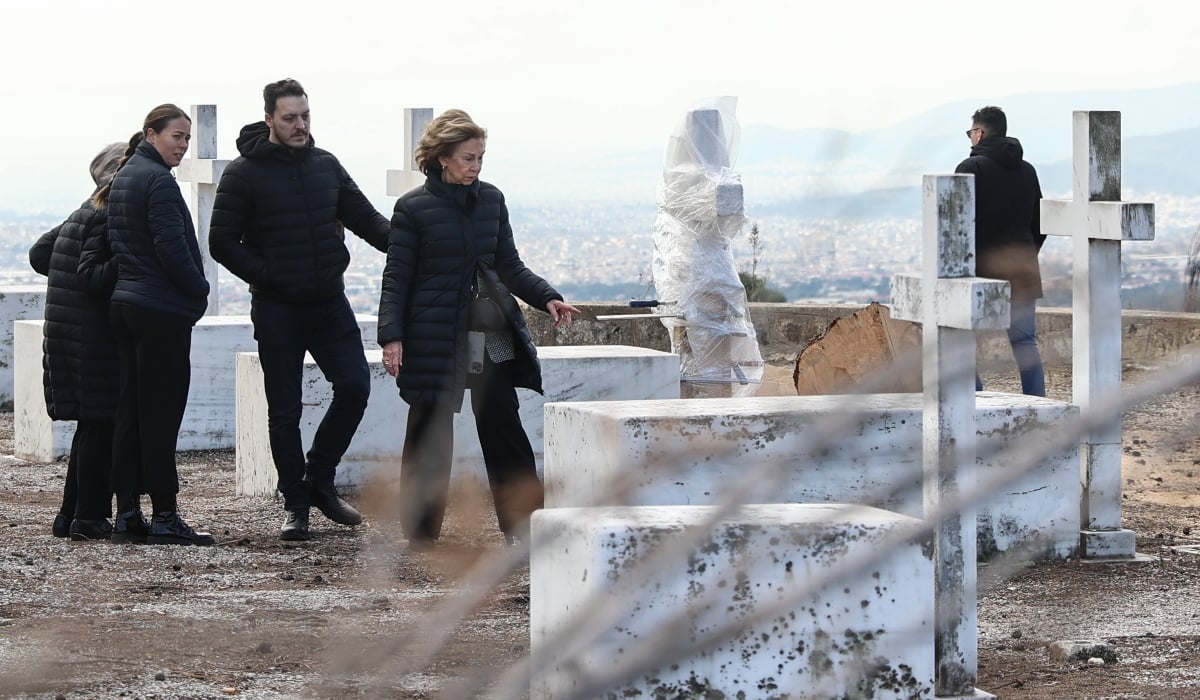 Βασιλιάς Κωνσταντίνος Β’: Στο Τατόι η οικογένεια του για τις προετοιμασίες της ταφής (φώτο)