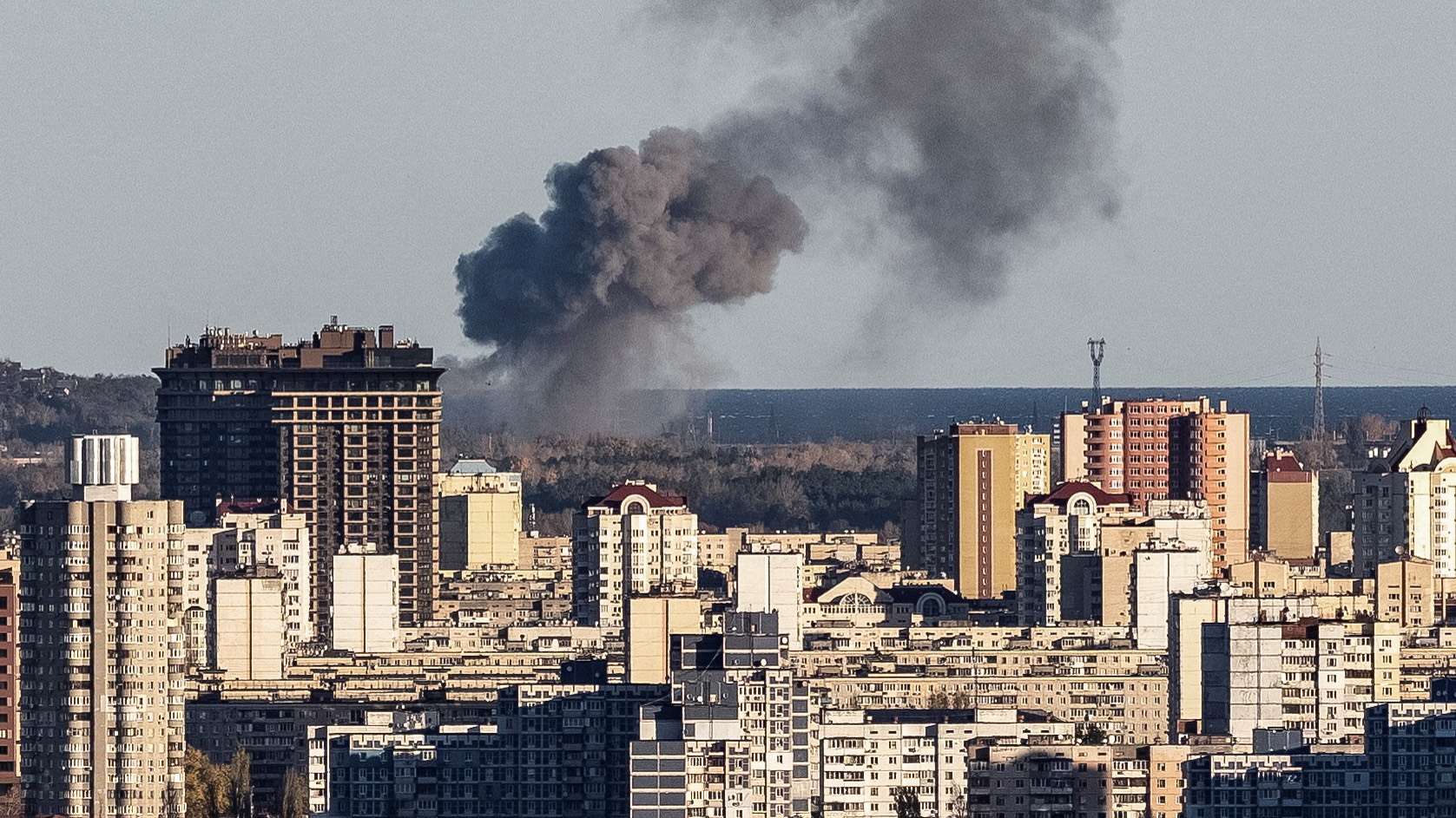 Ουκρανία: Εκτεταμένες διακοπές στην ηλεκτροδότηση μετά τις ρωσικές πυραυλικές επιδρομές