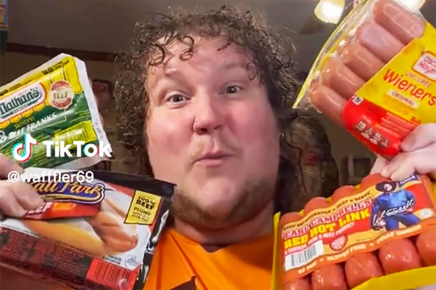 Πέθανε στα 33 του γνωστός TikToker – Δοκίμαζε τρόφιμα που είχαν λήξει από το 1991! (βίντεο)