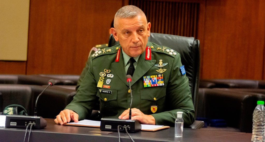 Το ΓΕΕΘΑ απάντησε… αντί για τον Κ.Φλώρο για την παρακολούθησή του! – Σέρνουν «στην λάσπη» τις ΕΔ!  – Μιλά για «αλλότρια συμφέροντα που του επιτίθενται»!