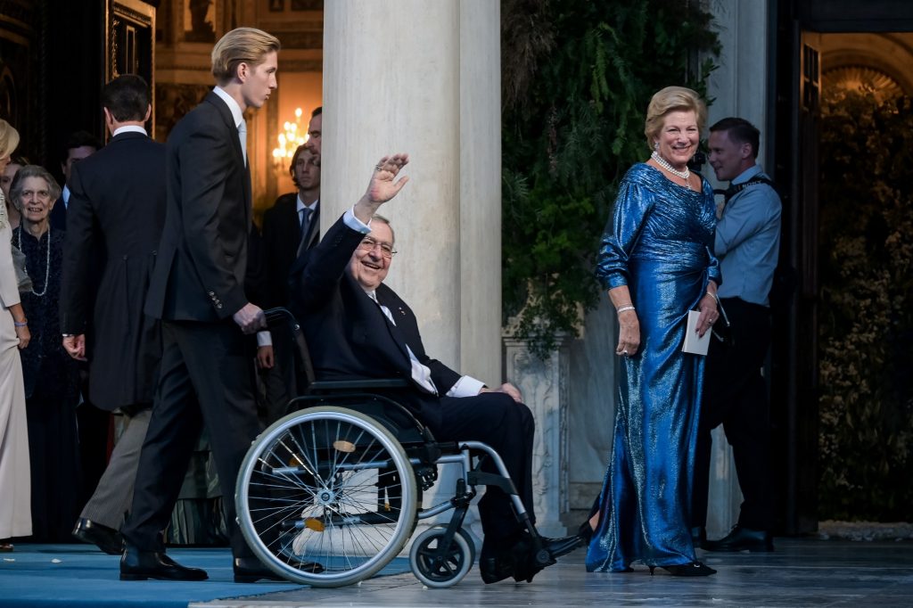 Κηδεία τέως Βασιλιά Κωνσταντίνου: Πώς θα καθίσουν οι «γαλαζοαίματοι» στη Μητρόπολη σύμφωνα με το πρωτόκολλο