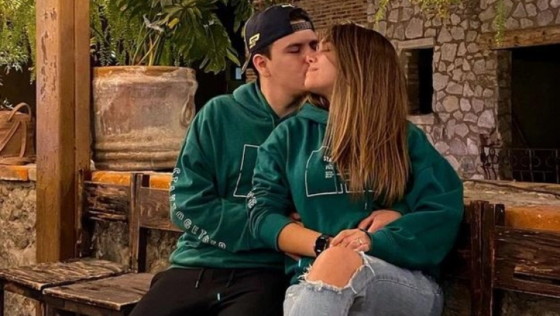 Μαθήματα αποταμίευσης από ένα ζευγάρι: Κάθε φορά που κάνουν σεξ βάζουν στον κουμπαρά τους 6 δολάρια (βίντεο)