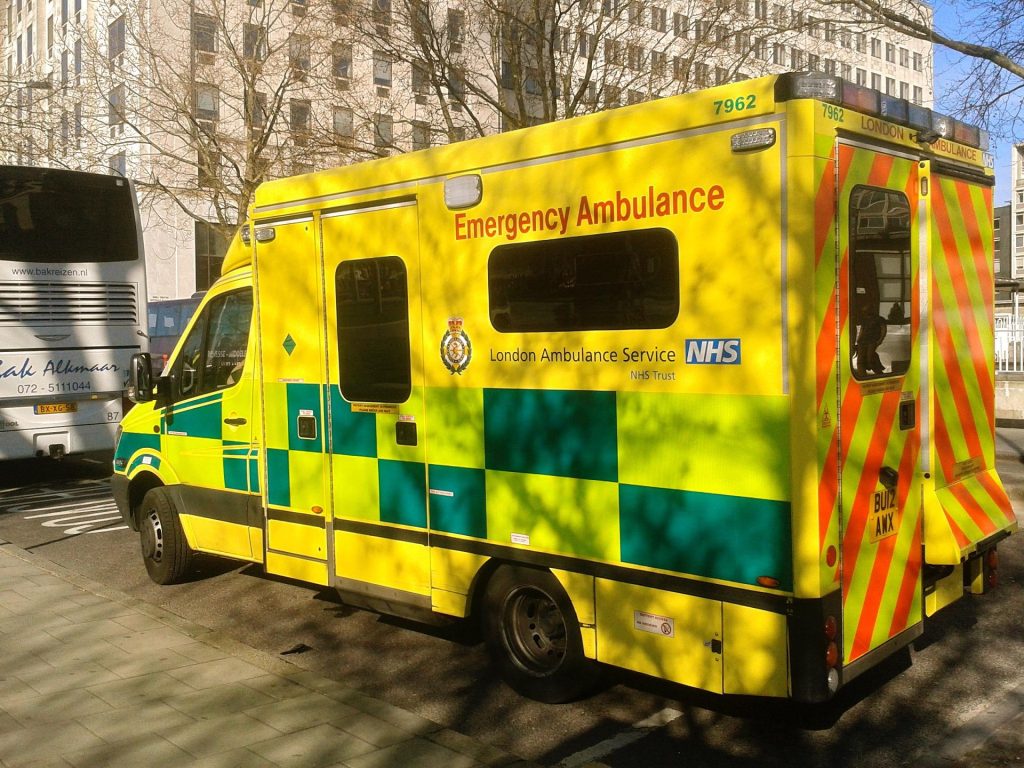 Λονδίνο: Επίθεση με μαχαίρι σε σιδηροδρομικό σταθμό – Δύο τραυματίες