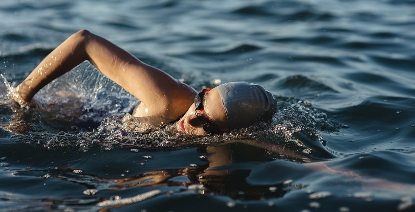 Mυστικά και συμβουλές για ασφαλή χειμερινή κολύμβηση