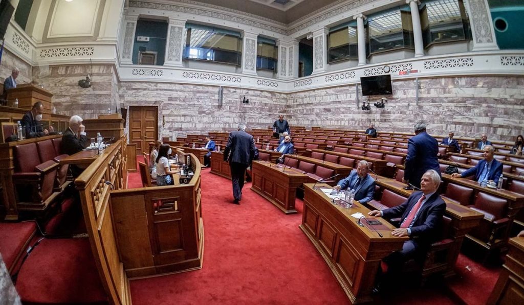 ΣΥΡΙΖΑ για Επιτροπή Βουλής: Πρωτοφανές το γεγονός να απαγορεύει την ενημέρωση  για τις υποκλοπές από την ΑΔΑΕ