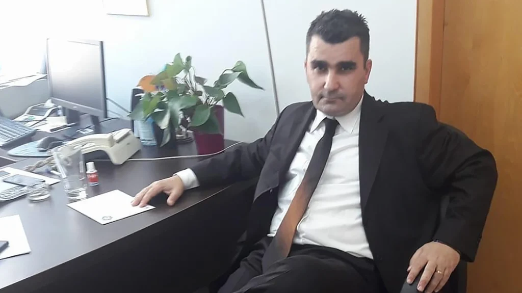 Μοσχάτο: Ο 50χρονος «έταζε» μεταγραφές σε Γιουβέντους και Μπάγερν Μονάχου