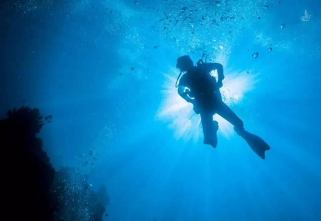 Πολωνία: Τρεις Ισπανοί δύτες διασώθηκαν στη Βαλτική και μετά εξαφανίστηκαν