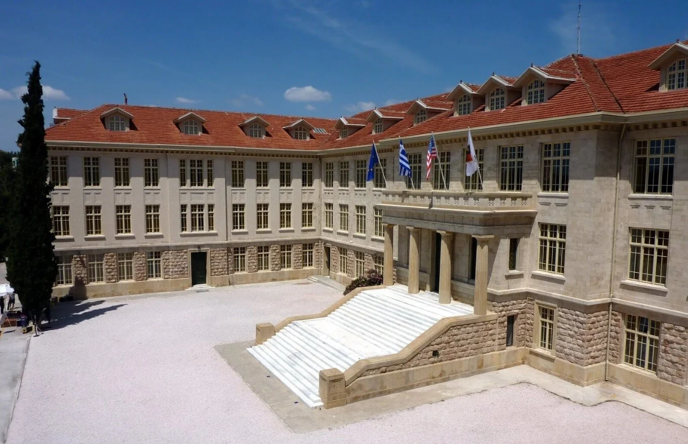 Υπουργείο Προστασίας Πολίτη για την εισβολή Αλβανών στο Κολλέγιο Αθηνών: «Η υπόθεση είναι ανοιχτή και διερευνάται»