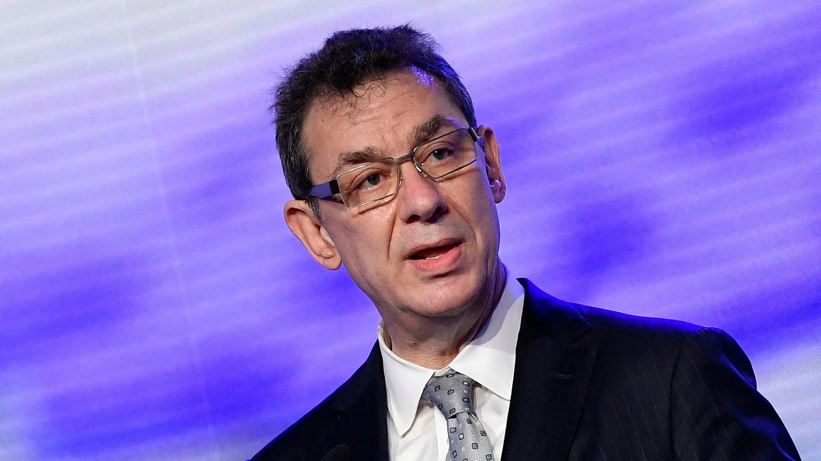 Σχεδιάζουν μαζικούς εμβολιασμούς με mRNA  – Albert Bourla: Έρχεται εμβόλιο «δύο σε ένα»: Και για COVID-19 και για γρίπη…