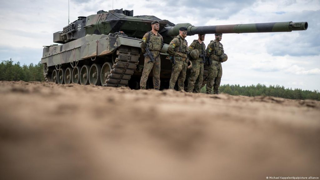 Πολωνός πρωθυπουργός: «Αν το Βερολίνο δεν πάρει πρωτοβουλία, θα βρούμε άλλους τρόπους να στείλουμε Leopard στην Ουκρανία»