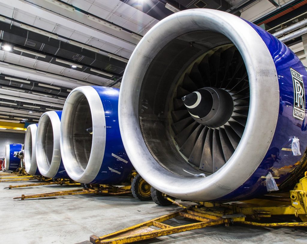 Φρικιαστική προσομοίωση δείχνει τι θα συνέβαινε αν πέφταμε μέσα σε κινητήρα αεροπλάνου (βίντεο)