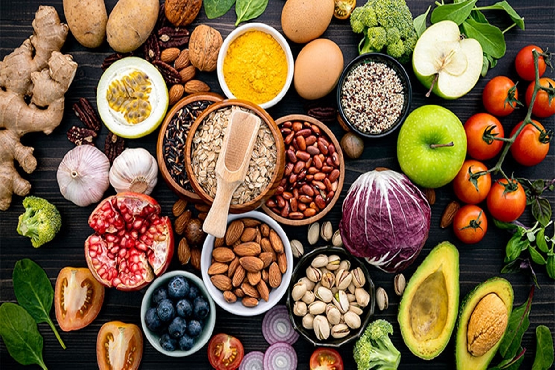 Πώς μπορείτε να αντιμετωπίσετε το εργασιακό άγχος με σωστή διατροφή