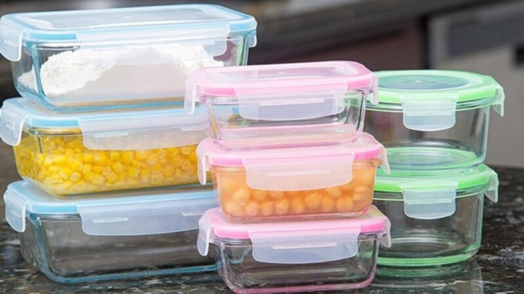 Τάπερ: Δείτε τι να κάνετε για να απαλλαγείτε εύκολα από τους λεκέδες