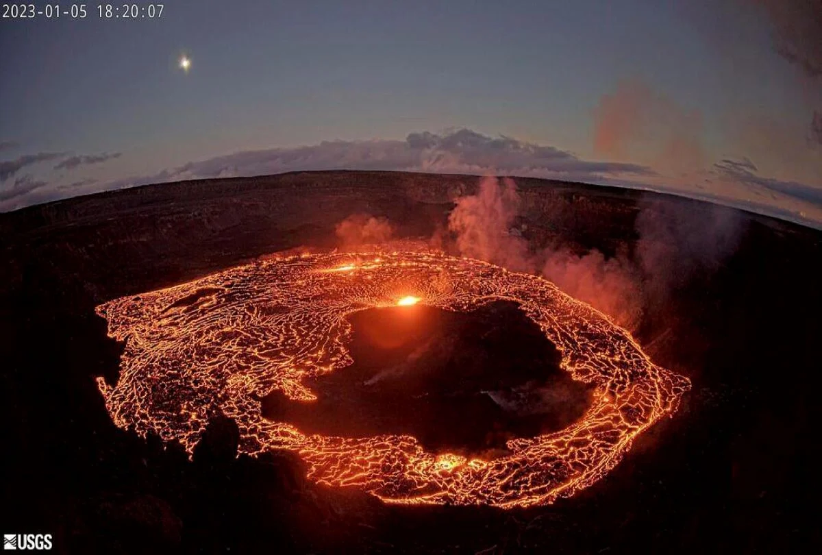 Χαβάη: «Βράζει» το ηφαίστειο Κιλαουέα – Εντυπωσιακό βίντεο από το σημείο