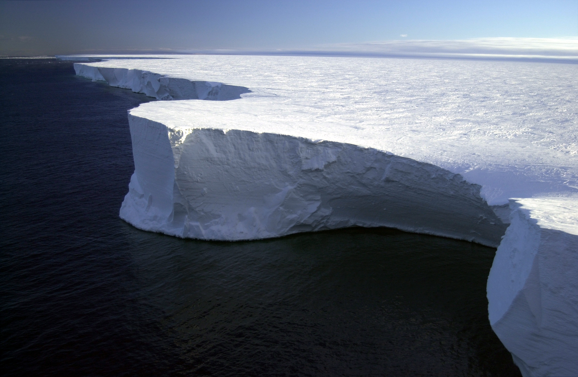 Παγόβουνο 15 φορές όσο η έκταση του Παρισιού αποκολλήθηκε από την Ανταρκτική  – Pronews.gr