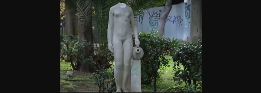 Ευαγγελισμός: Βανδάλισαν άγαλμα στο πάρκο – Έκοψαν το κεφάλι
