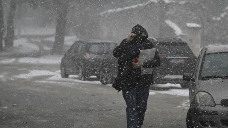 Έκτακτο δελτίο επιδείνωσης καιρού: Έρχονται καταιγίδες και χιόνια μέχρι την Παρασκευή