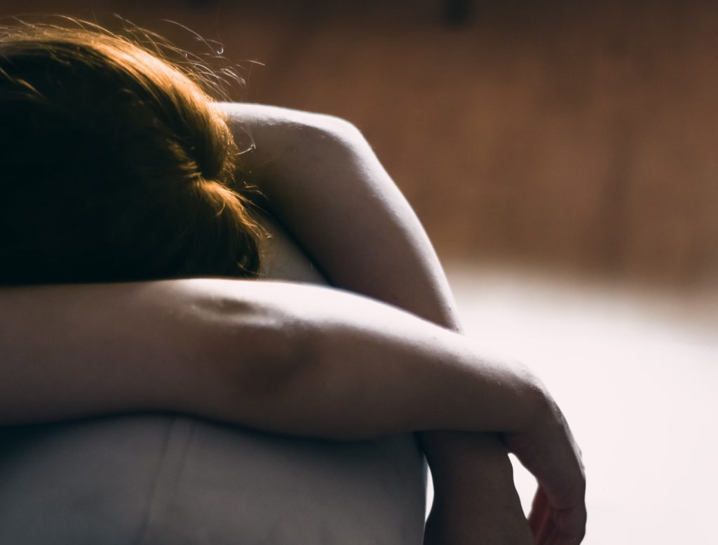 Γαλλία: Έρευνα για τη μοναξιά – Το 20% των πολιτών νιώθουν μόνοι