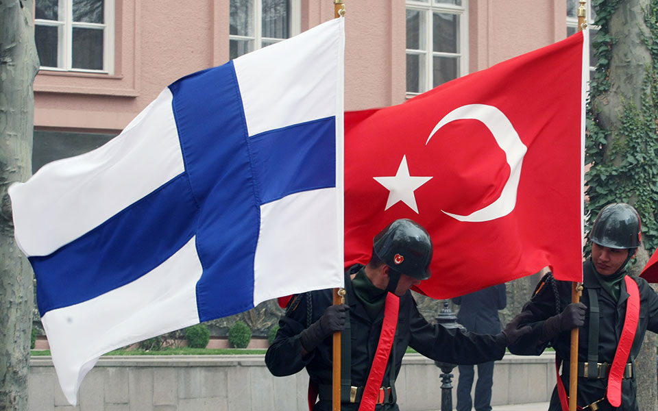 Με το φόβο του τουρκικού βέτο: Η Φινλανδία χορήγησε ξανά άδεια εξαγωγής στρατιωτικού εξοπλισμού στην Άγκυρα