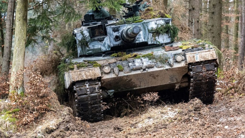 Η κυβέρνηση της Νορβηγίας εξετάζει την αποστολή Leopard 2 στην Ουκρανία