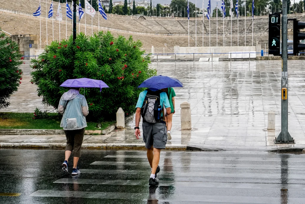 Αυτές είναι οι περιοχές της Αττικής που δέχτηκαν τον μεγαλύτερο όγκο βροχής (φωτο)