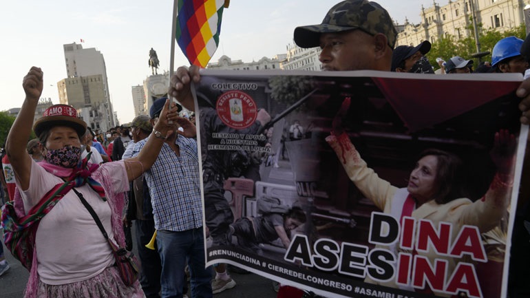 Περού: Συγγενείς των δεκάδων νεκρών στις διαδηλώσεις ζητούν «δικαιοσύνη»