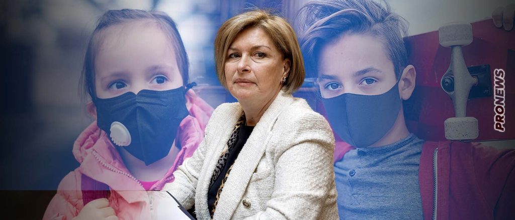 Ομολογία Μίνα Γκάγκα: «Οι μάσκες έκαναν ζημιά στην φυσιολογική ανάπτυξη των παιδιών και στο ανοσοποιητικό τους»