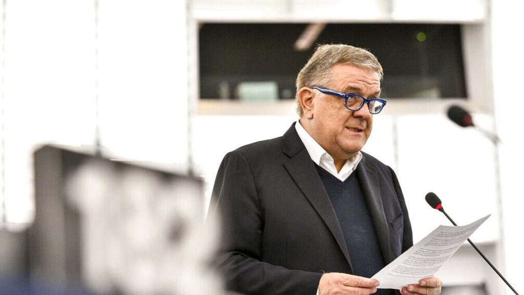 Ιταλικά ΜΜΕ: Ξεκινάει έρευνα στο Μιλάνο για ξέπλυμα βρώμικου χρήματος από μέλη της οικογένειας Παντσέρι