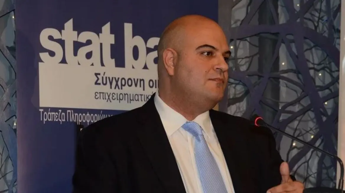 «Μάξιμος Σαράφης»: Προφυλακίστηκε για την απάτη