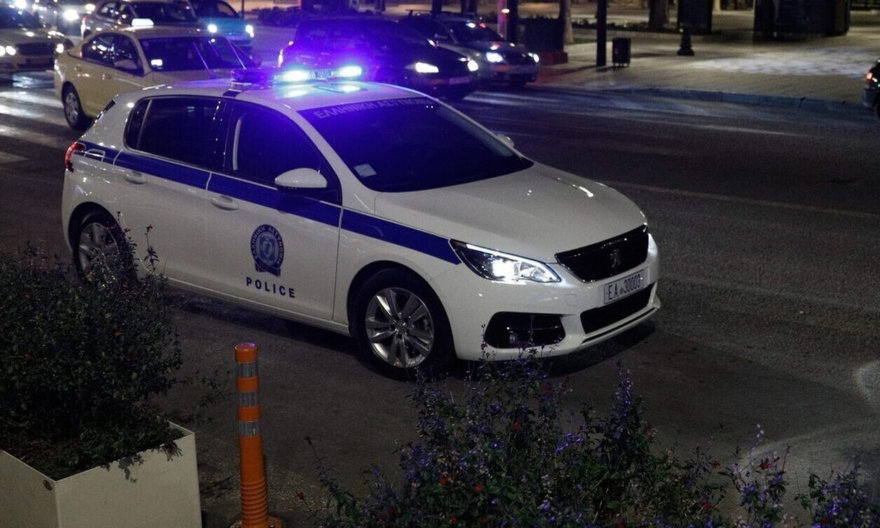 Βγήκαν μαχαίρια σε εστιατόριο στην Ομόνοια μεταξύ αλλοδαπών