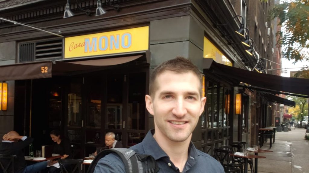 ΗΠΑ: 34χρονος έφαγε στα 18 καλύτερα εστιατόρια της Νέας Υόρκης μέσα σε 24 ώρες (φωτό)