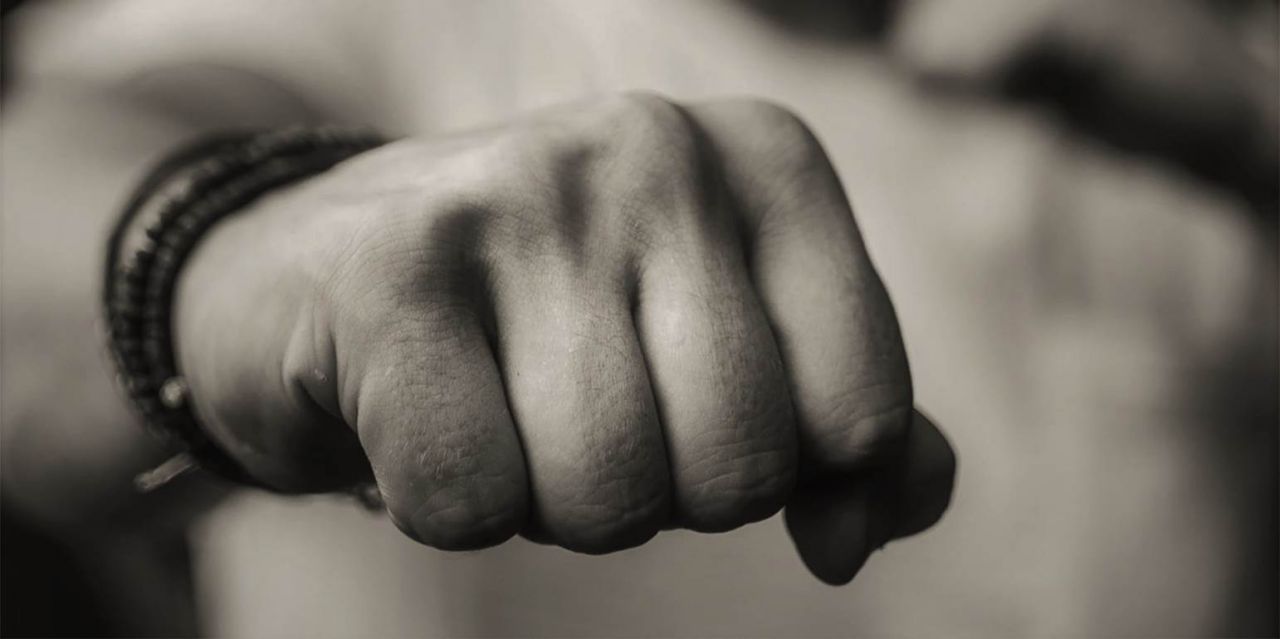 Ηράκλειο: 13χρονη κατήγγειλε τον Ιρακινό πατριό της – «Με χτύπησε στο κεφάλι και στο πρόσωπο»