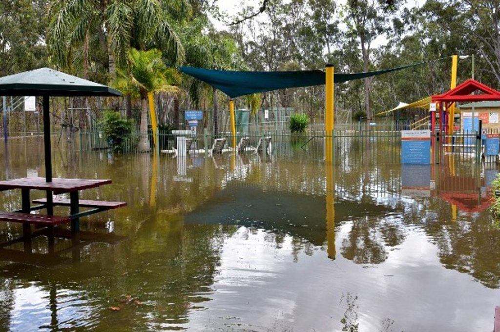 Φονικές πλημμύρες στη Νέα Ζηλανδία: Τέσσερις οι νεκροί – Σε κατάσταση έκτακτης ανάγκης το Όκλαντ (βίντεο)