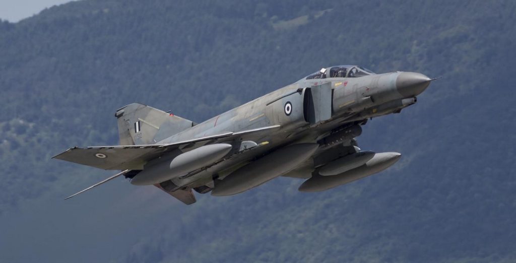 ΕΚΤΑΚΤΟ: Πτώση μαχητικού F-4 της ΠΑ νότια της Ανδραβίδας