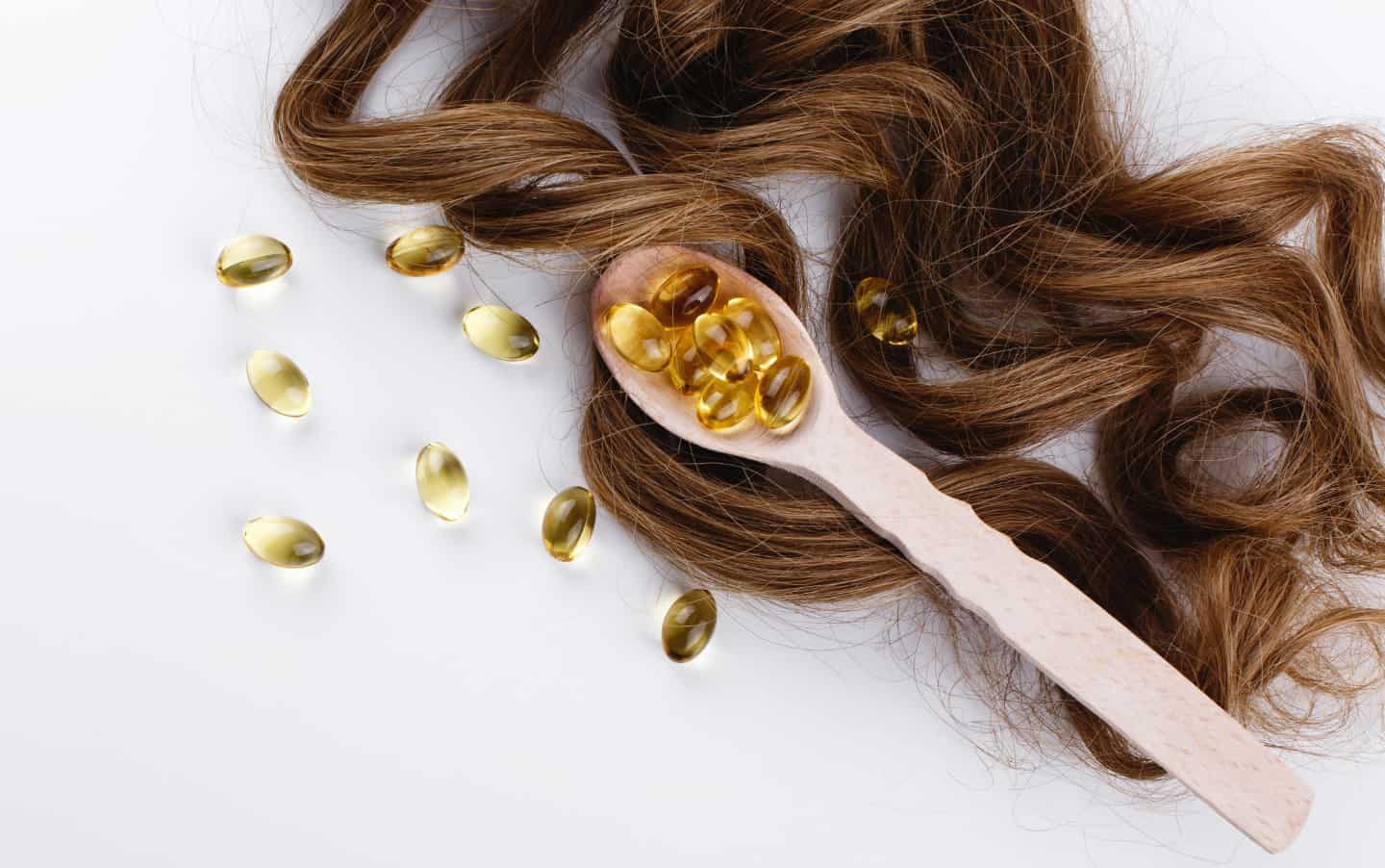 Δείτε ποιες είναι οι βιταμίνες που χρειάζεστε εάν τα μαλλιά σας δεν μακραίνουν