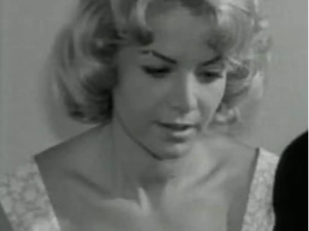 Έφυγε από την ζωή η σπουδαία ηθοποιός του ελληνικού κινηματογράφου Ντέπη Μαρτίνη