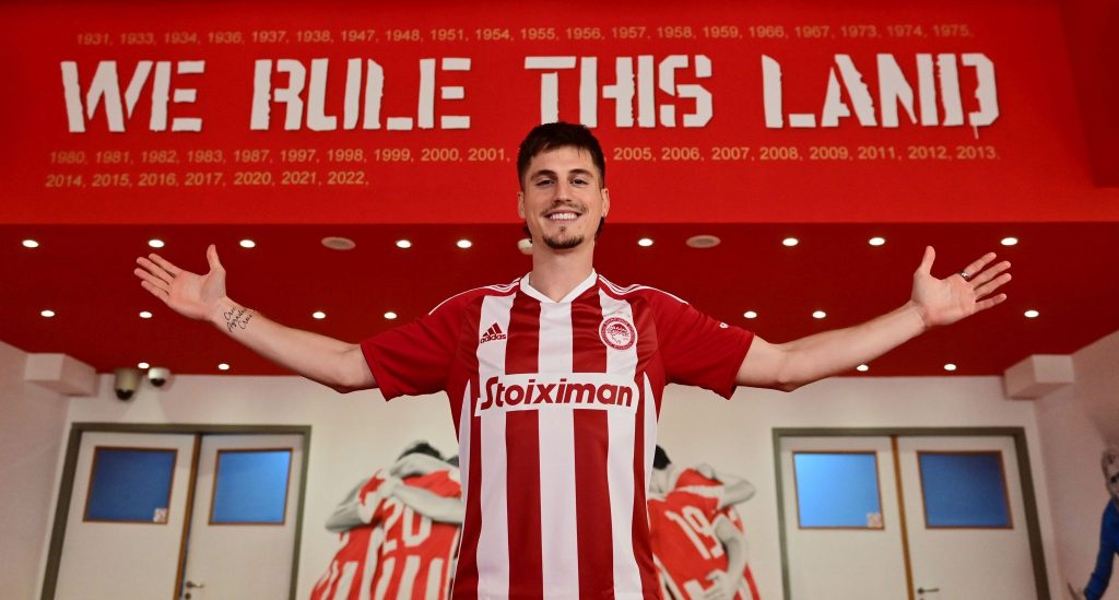 Επίσημα στον Ολυμπιακό ο Σέρτζι Κανός