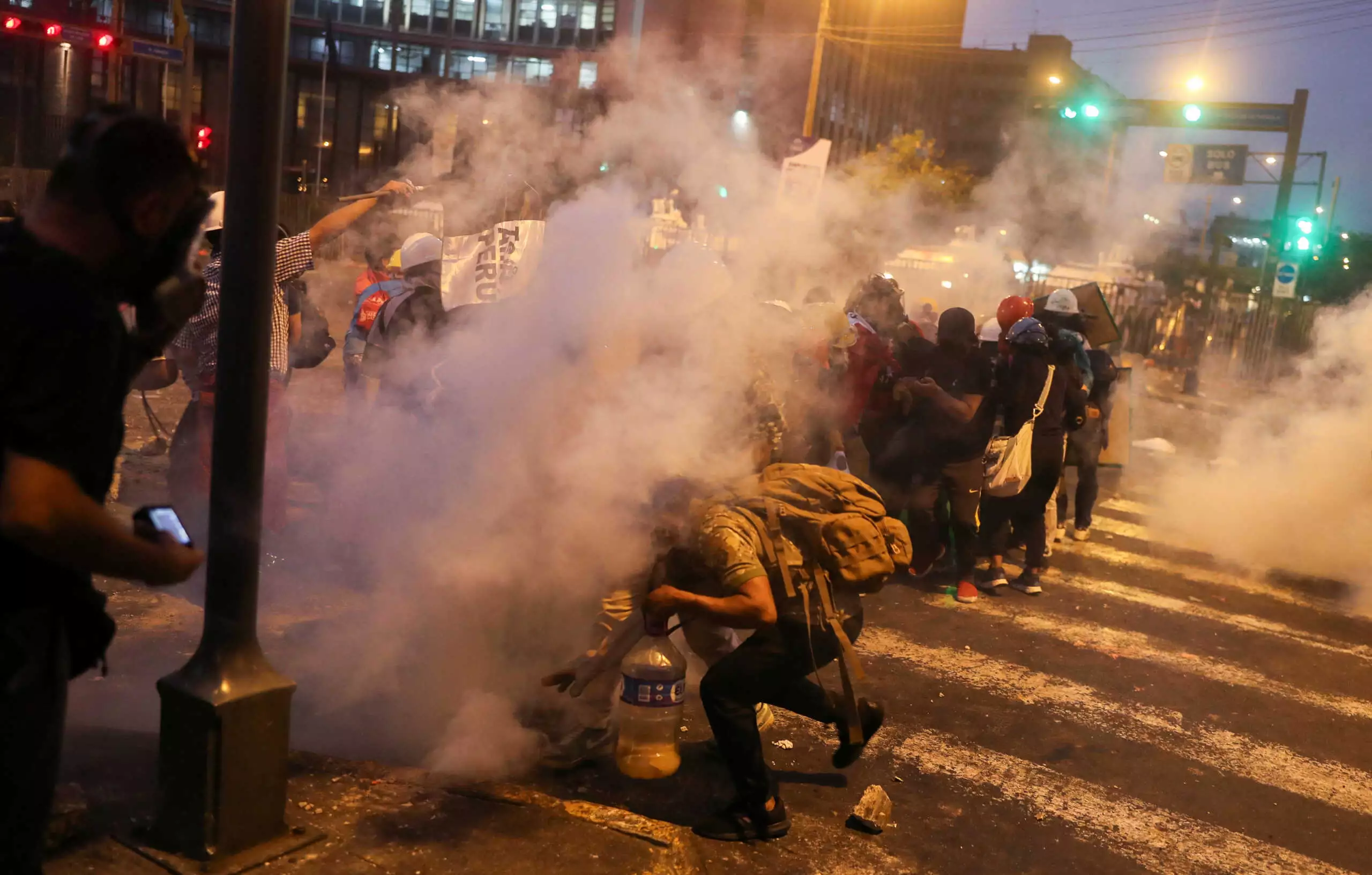 Περού: Αναβλήθηκε η συνεδρίαση του κοινοβουλίου για πρόωρες εκλογές