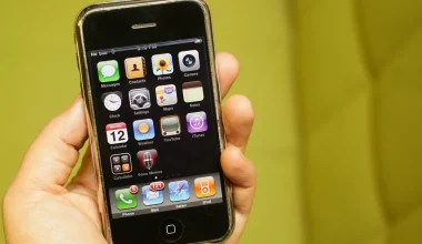 Σε δημοπρασία βγαίνει iPhone του 2007 – Αναμένεται να πιάσει τουλάχιστον 50.000 δολάρια