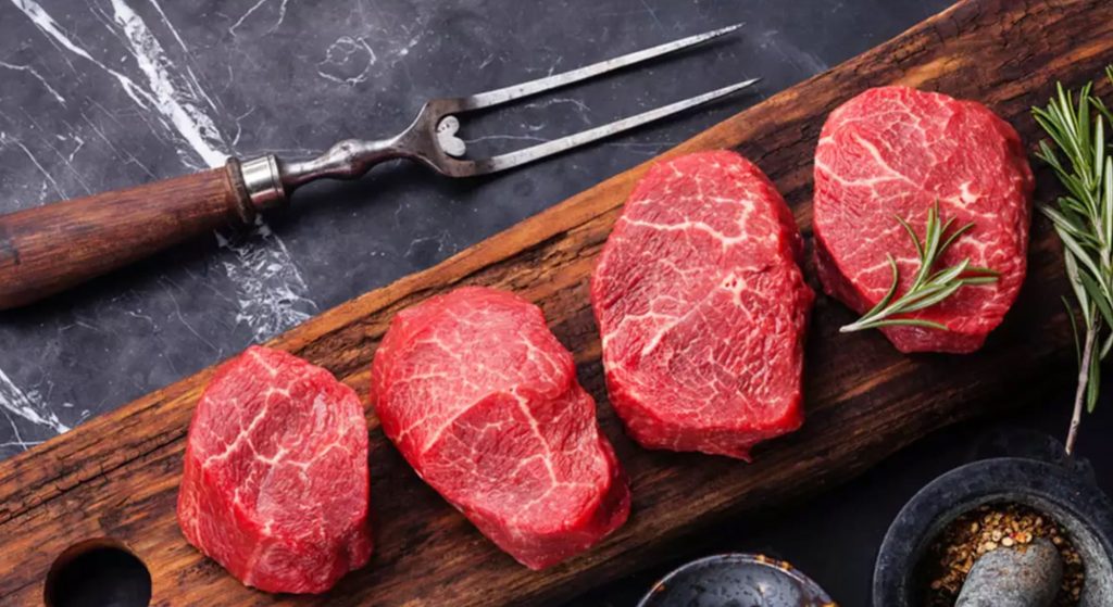 Κόκκινο κρέας: Πόσο πρέπει να τρώμε μέσα στην εβδομάδα