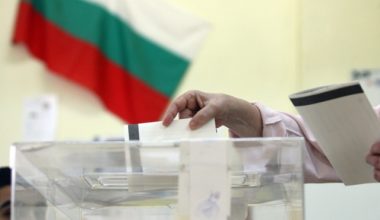 Βουλγαρία: Στις 2 Απριλίου οι βουλευτικές εκλογές – Τα καθήκοντα της κυβέρνησης θα ασκεί υπηρεσιακή κυβέρνηση