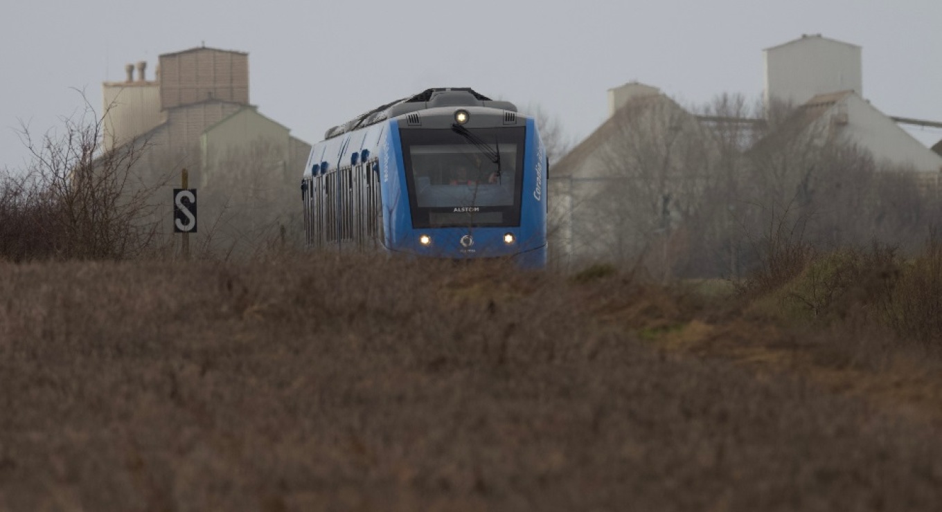 Γαλλία: Συνελήφθη άνδρας που απείλησε να ανατινάξει τρένο υψηλής ταχύτητας