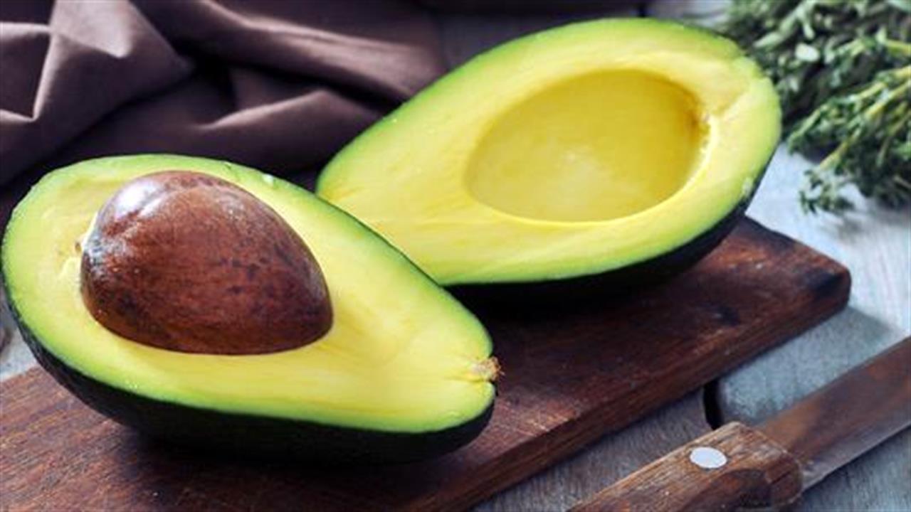 Με αυτό το κολπάκι θα διατηρούνται για περισσότερες μέρες φρέσκα τα αβοκάντο