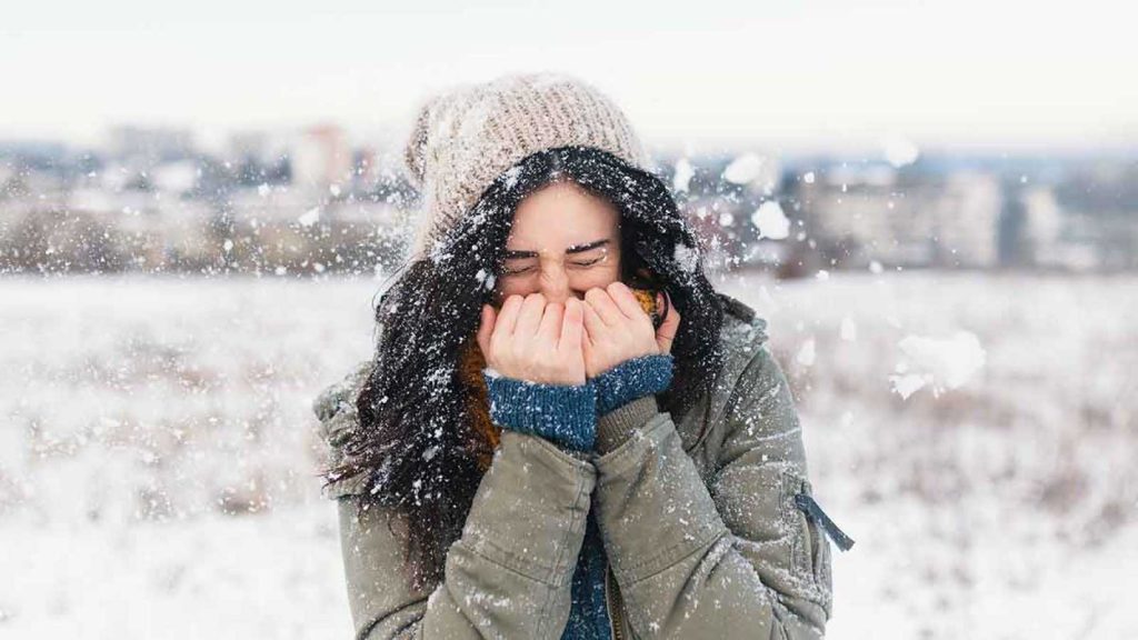 Καρδιά: Πόσο κινδυνεύει από το κρύο – Ποιοι θα πρέπει να προσέχουν