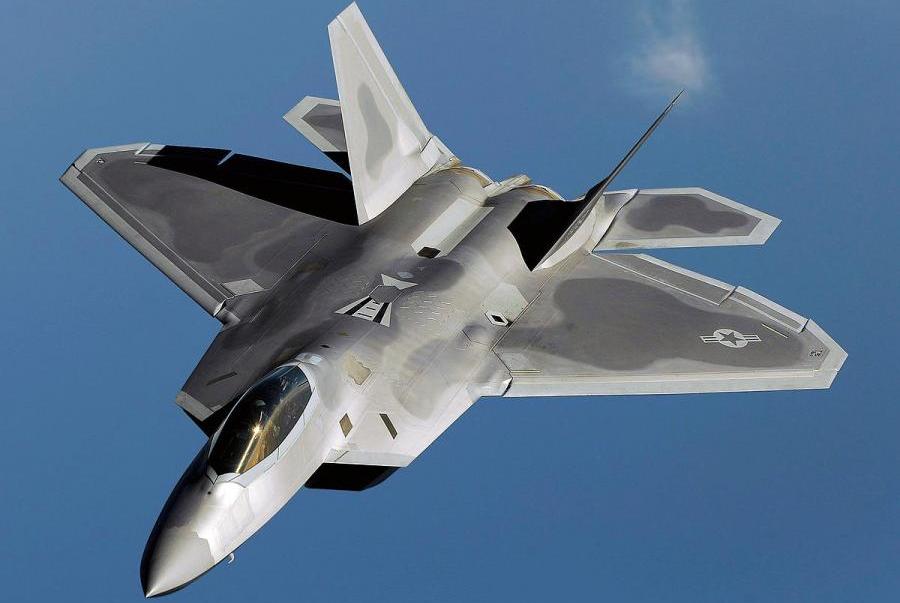 Αμερικανική Αεροπορία: Με μαχητικό F-22 πραγματοποιήθηκε  η κατάρριψη του κινεζικού αεροστάτου