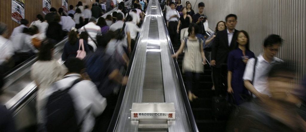 Αυτή είναι η χώρα που οι εργαζόμενοι της δεν έχουν δει αύξηση στους μισθούς τους εδώ και 30 χρόνια