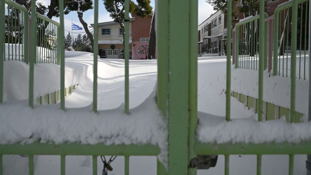 Ανοιχτά τα σχολεία στο Ναύπλιο τη Δευτέρα – Κλειστά μόνο στην κοινότητα Αραχναίου