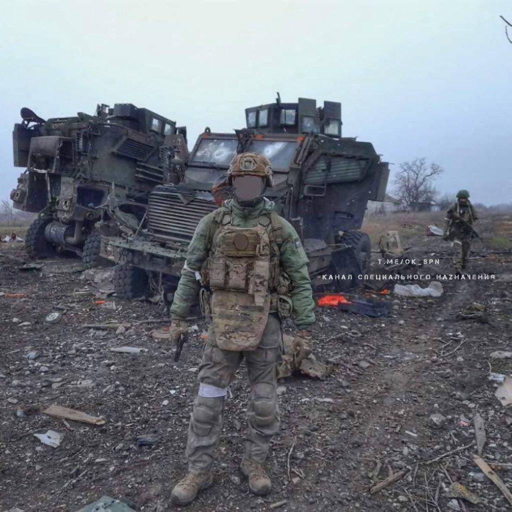 Αμερικανικά τεθωρακισμένα MRAP «ξεκοιλιασμένα» μετά από πυρά της Wagner στο Μπάκχμουτ (upd)